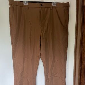 Mens old navy medium brown khakis.